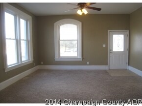 100 S Niles Ave, Tuscola, IL 61953 - photo 6