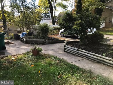 6423 Lewisville Ave, Bensalem, PA 19020 - photo 5