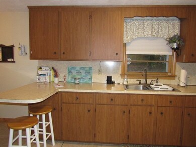 15 Rip van Winkle Way- Winter unit Winter, Bourne, MA 02532 - photo 3