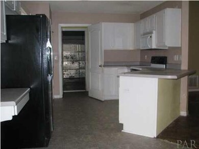 1591 Newcastle Way, Pensacola, FL 32534 - photo 4