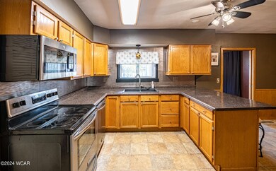 130 Hillcrest Ave, Findlay, OH 45840 - photo 2