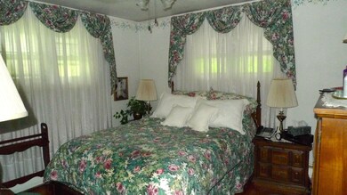 1109 Parkview Ln, Drums, PA 18222 - photo 5