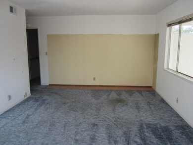 Living Rm