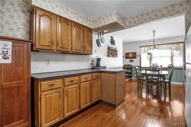 1339 Roselle Ave, Niagara Falls, NY 14305 - photo 7