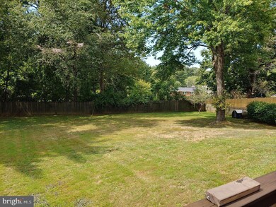 14608 Sturtevant Rd, Silver Spring, MD 20905 - photo 2