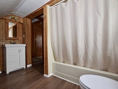 144 Blaine Ave, Marion, OH 43302 - photo 3