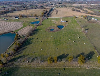 39201 E 351st St, Creighton, MO 64739 - photo 6