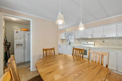 6 Bayberry Ln, Wolfeboro, NH 03894 - photo 5