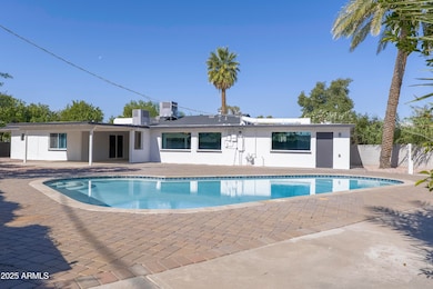 1119 W Medlock Dr, Phoenix, AZ 85013 - photo 2