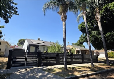 6637 Capps Ave, Reseda, CA 91335 - photo 5