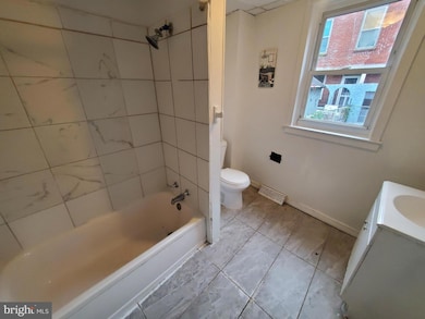 404 S 9th St, Reading, PA 19602 - photo 5