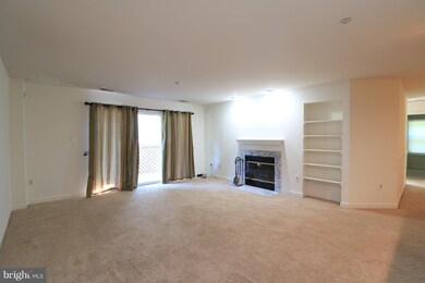 3307 Sir Thomas Dr unit 13, Silver Spring, MD 20904 - photo 5