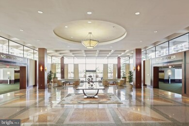 Skyline Plaza unit 2008S, Baileys Crossroads, VA 22041 - photo 5