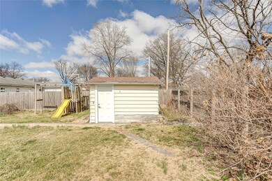 16 Oak Dr, Caseyville, IL 62232 - photo 7