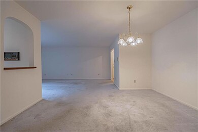 4509 N Hedgerow Dr unit 1, Allentown, PA 18103 - photo 6