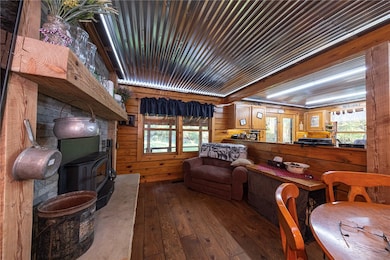 209 Channing Ln, Fenelton, PA 16034 - photo 7