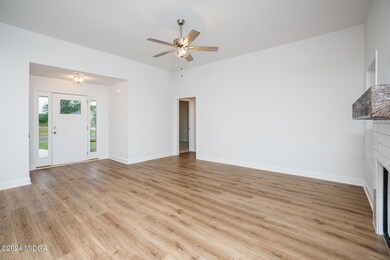 241OvertonDrive-4