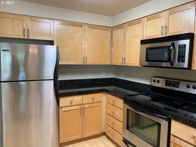 3920 Carman Dr, Lake Oswego, OR 97035 - photo 3