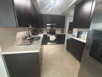 The Tides unit 15P, Hollywood, FL 33019 - photo 4