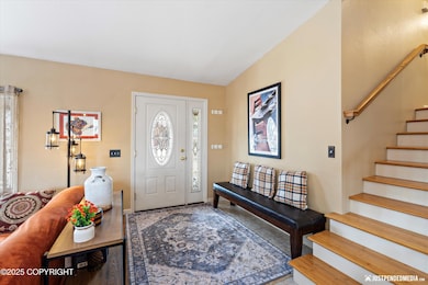 LARGE OPEN ENTRYWAY