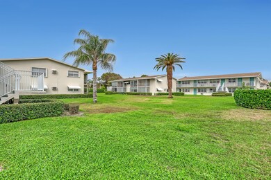 680 Horizons W unit 110, Boynton Beach, FL 33435 - photo 3