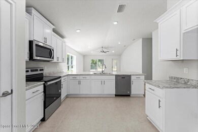 1151 Tupelo Cir, Cocoa, FL 32926 - photo 2