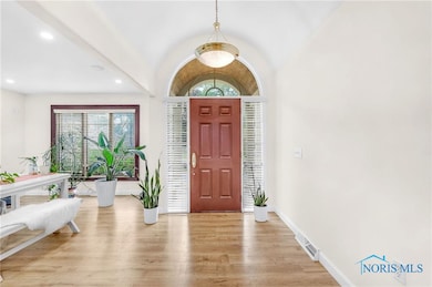 2110 Austin Bluffs Ct, Toledo, OH 43615 - photo 3