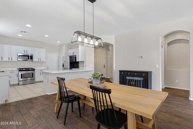 16056 W Yavapai St-9