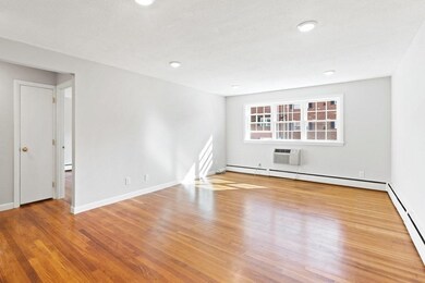 25 Arlington Rd unit 4, Woburn, MA 01801 - photo 5