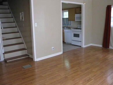 1984 Summit St, Des Moines, IA 50315 - photo 3