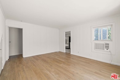 14721 Sylvan St unit 3, Los Angeles, CA 91411 - photo 4