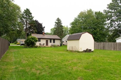 Over a 1/4 acre yard with Huge shed