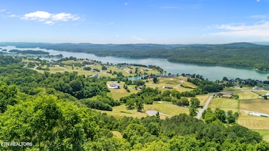 Community Lake Access
