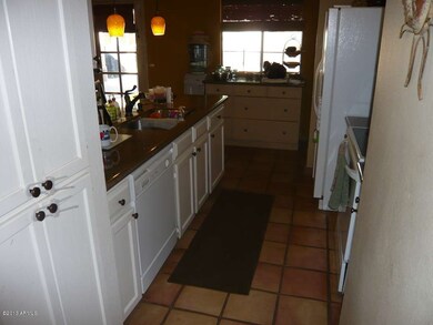 PRESIDIO kitchen (2)