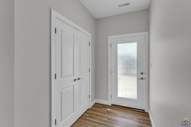 7632 SW 24th Terrace, Topeka, KS 66614 - photo 3