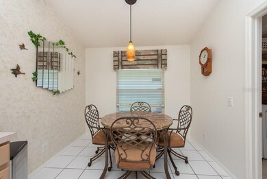 602 Lake Cypress Cir, Oldsmar, FL 34677 - photo 5