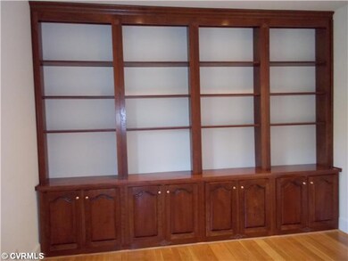 Studio/Study/Office - Study with Recessed Lights