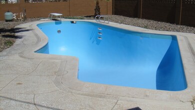 pool
