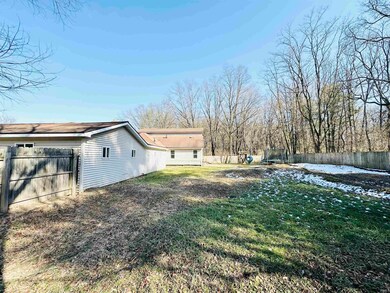10617 E Iroquois Rd, Walkerton, IN 46574 - photo 5