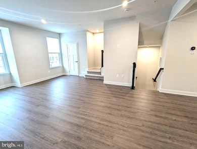 336 Paca Gardens Ln, Frederick, MD 21703 - photo 4