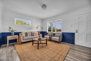 6-web-or-mls-1646 E Glenrosa Ave-6