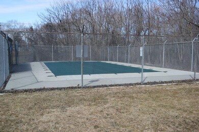 127 King St unit 208, Franklin, MA 02038 - photo 5