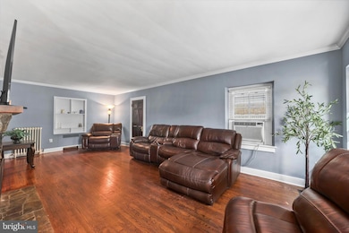 141 S Nursery Ave, Purcellville, VA 20132 - photo 5