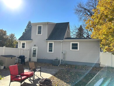 615 14th Ave N, Estherville, IA 51334 - photo 4