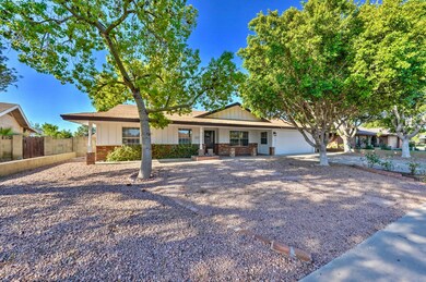 2855 E Gary St-1