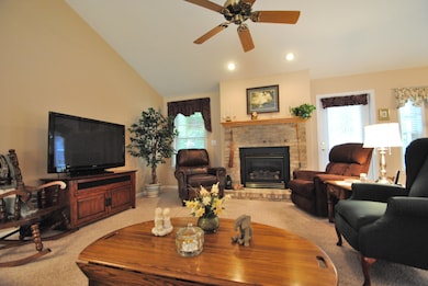 140 Trentwood Dr, Crossville, TN 38558 - photo 7