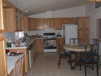 833 South 3rd East 004