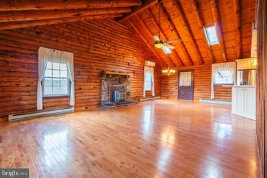 3738 Posey Hollow Rd, Berkeley Springs, WV 25411 - photo 6