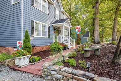 Welcome to 14306 Spotted Coat Court in Midlothian!