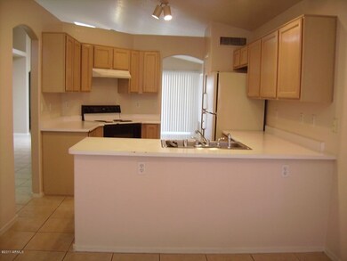 734 E Baylor Ln, Chandler, AZ 85225 - photo 6